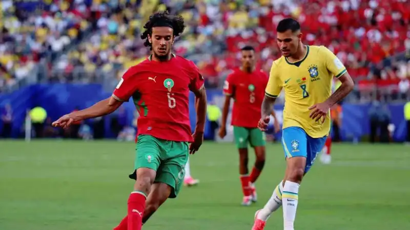 مانشستر سيتي يتحرك لضم الموهبة المغربية أيوب بوعدي من ليل